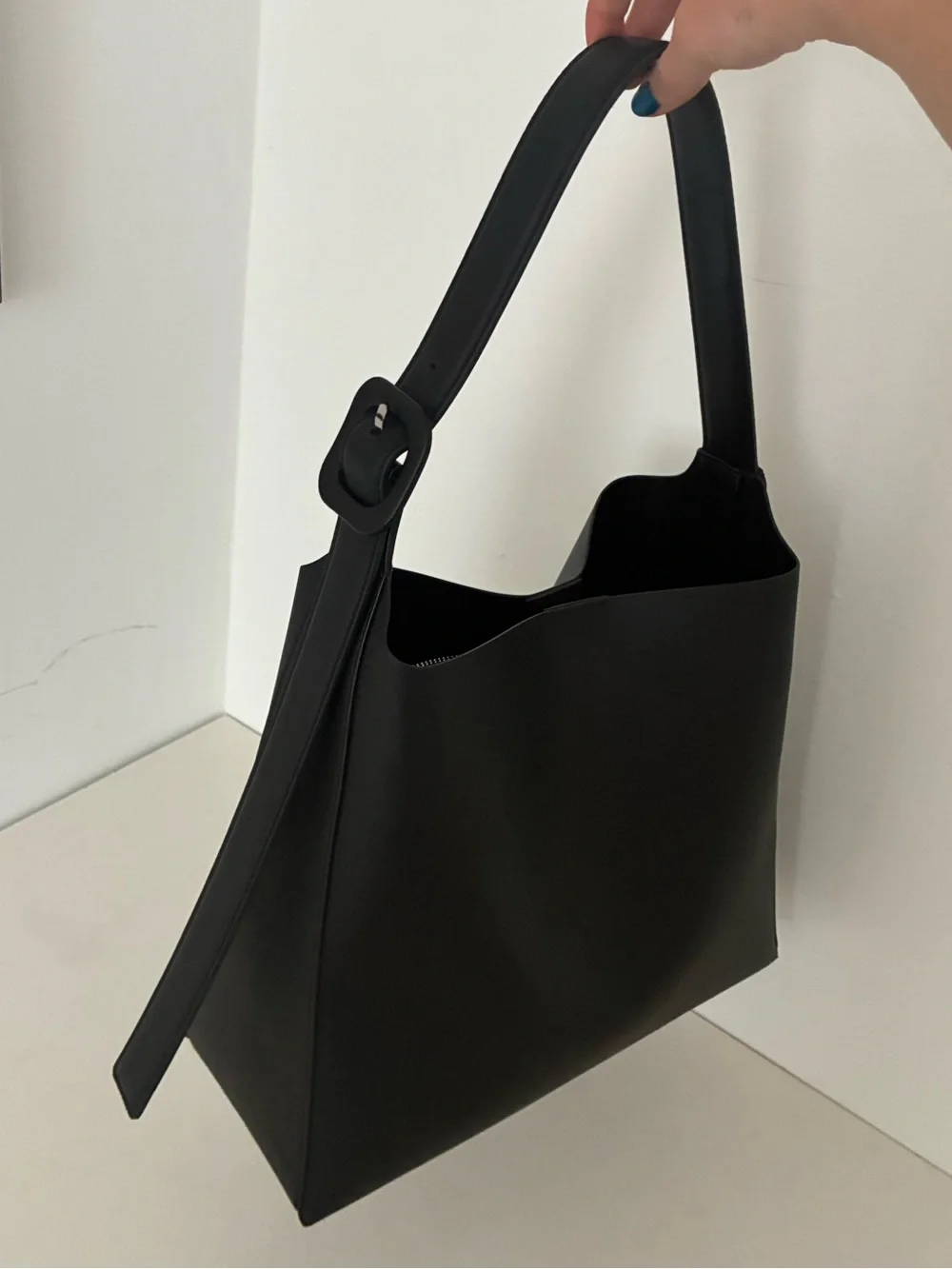 NWOT Mango faux-leather bucket tote bag
